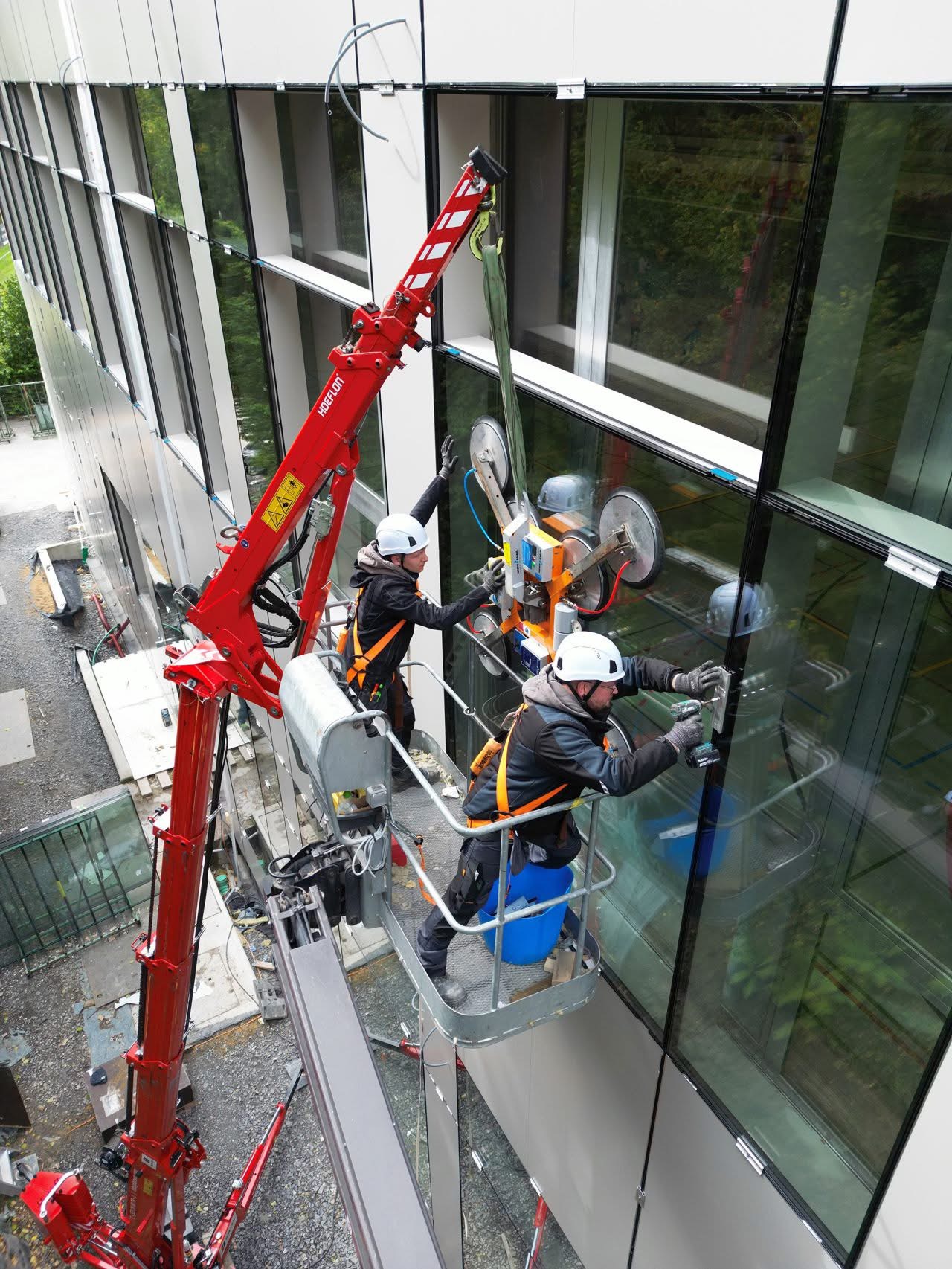Hoeflon Compact Crane