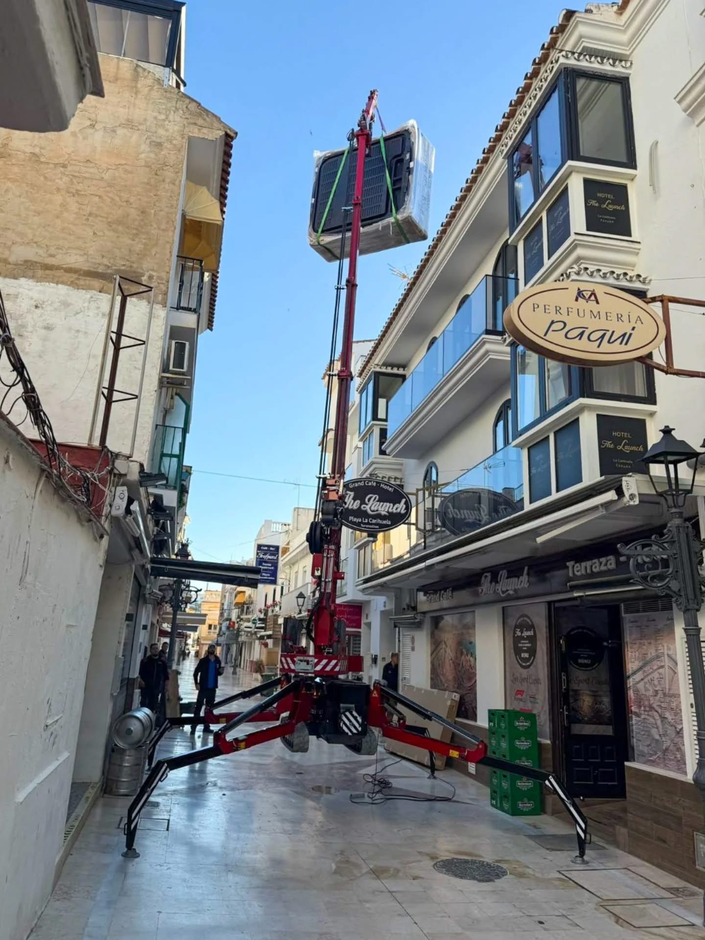 Hoeflon Compact Crane